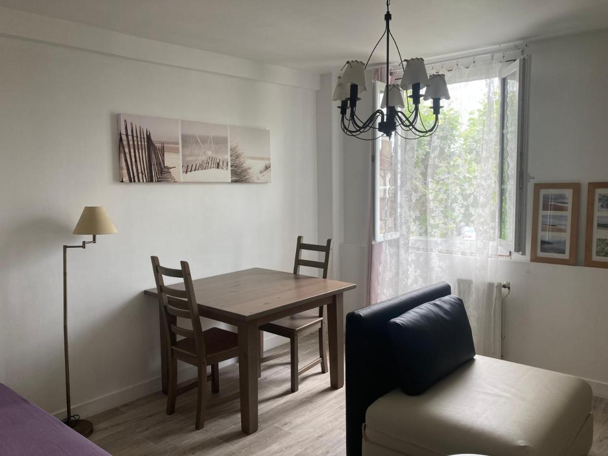 Appartement 2/3 Personnes A 10 Minutes De Contis Plage Saint-Julien-en-Born Exteriér fotografie